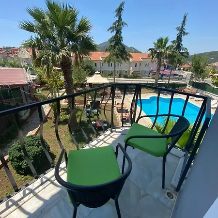 Greenway Szálloda *