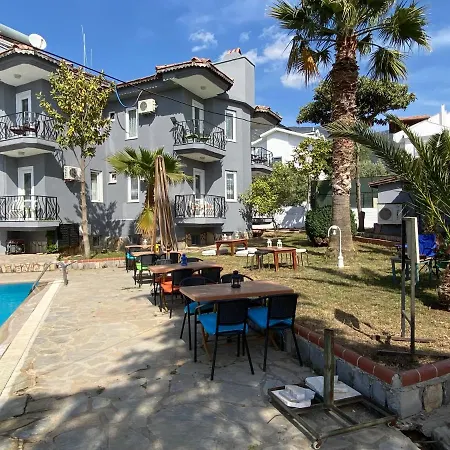Greenway Hotel *
